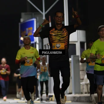 Runner Photo 7086368