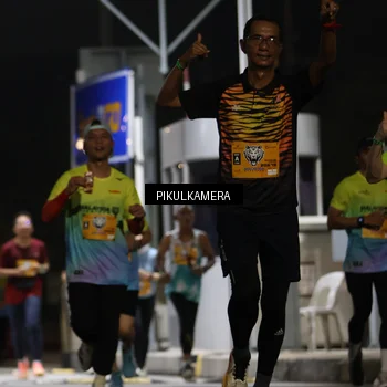 Runner Photo 7086370