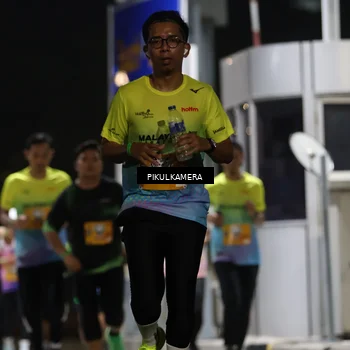 Runner Photo 7086389