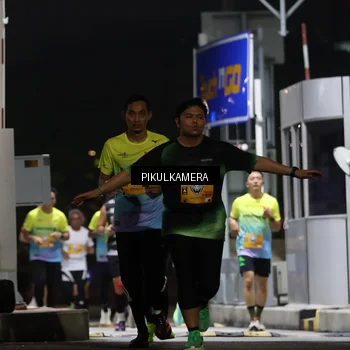 Runner Photo 7086391