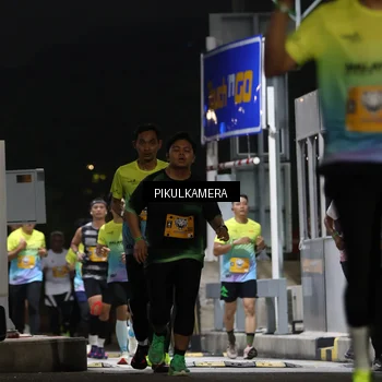 Runner Photo 7086402