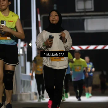 Runner Photo 7086419
