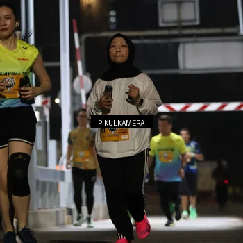 Runner Photo 7086423