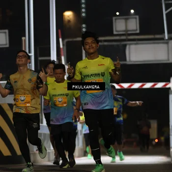 Runner Photo 7086430
