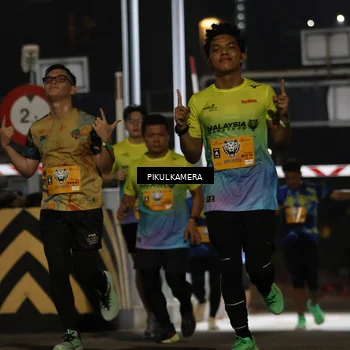 Runner Photo 7086433