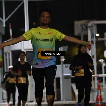 Runner Photo 7086435