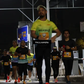 Runner Photo 7086449