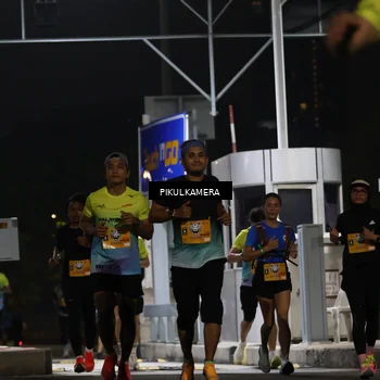 Runner Photo 7086454