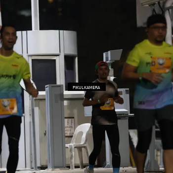 Runner Photo 7086461