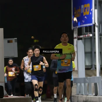 Runner Photo 7086469