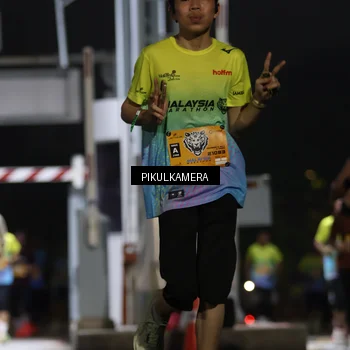 Runner Photo 7086480