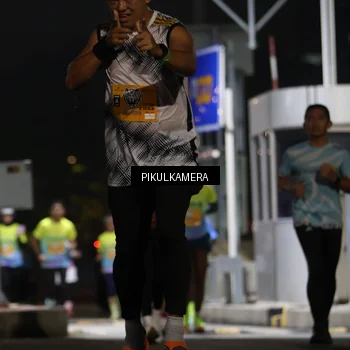Runner Photo 7086482