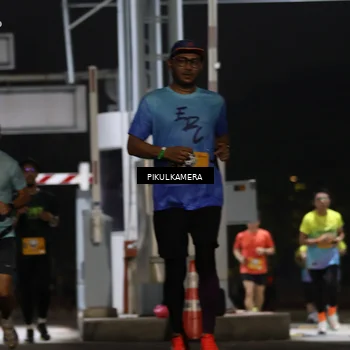 Runner Photo 7086507