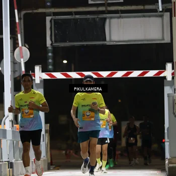 Runner Photo 7086528
