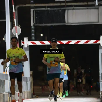 Runner Photo 7086530