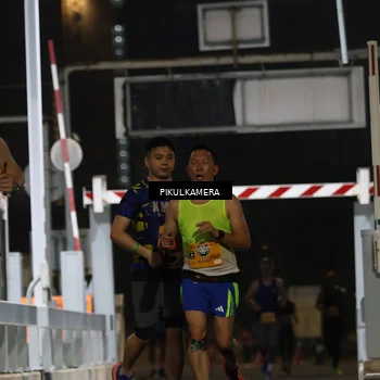 Runner Photo 7086581