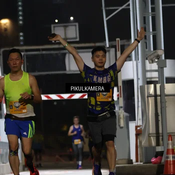 Runner Photo 7086583