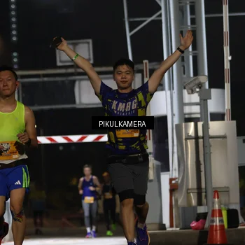 Runner Photo 7086587