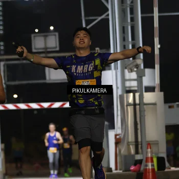 Runner Photo 7086588