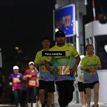 Runner Photo 7086621