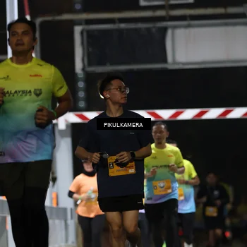 Runner Photo 7086622