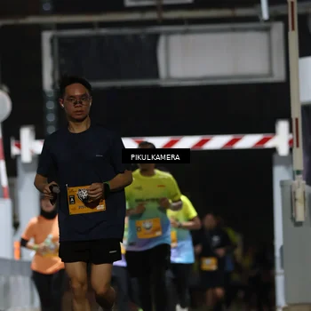 Runner Photo 7086624