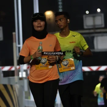 Runner Photo 7086639