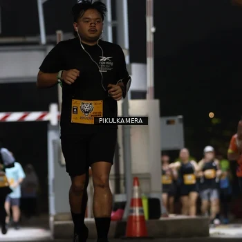 Runner Photo 7086648
