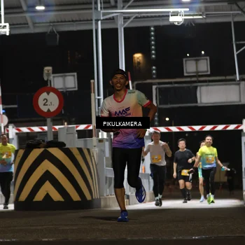 Runner Photo 7086706