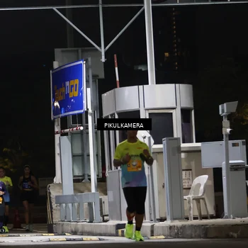 Runner Photo 7086716