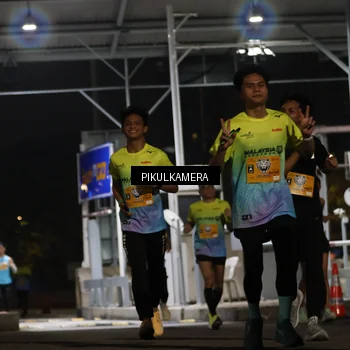 Runner Photo 7086717