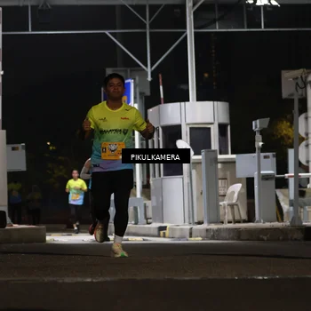 Runner Photo 7086722