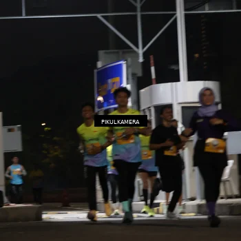 Runner Photo 7086723
