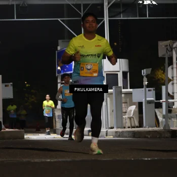 Runner Photo 7086726