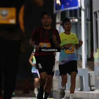 Runner Photo 7086737