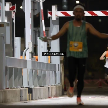 Runner Photo 7086759