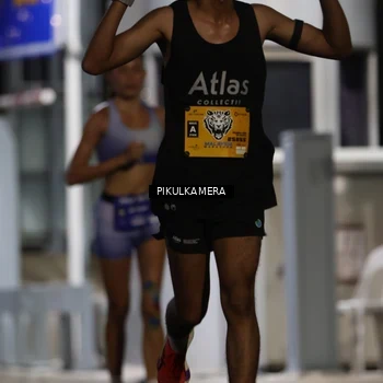 Runner Photo 7086763