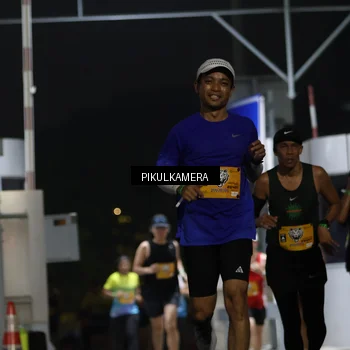 Runner Photo 7086790