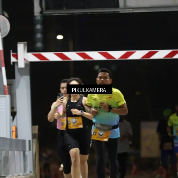 Runner Photo 7086804