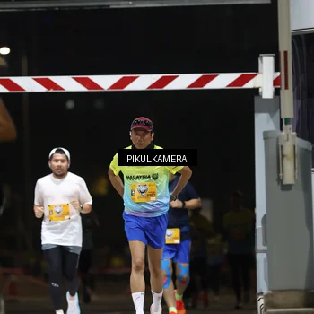 Runner Photo 7086806