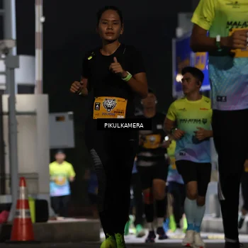 Runner Photo 7086840