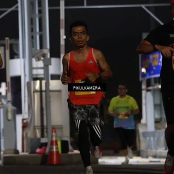 Runner Photo 7086843