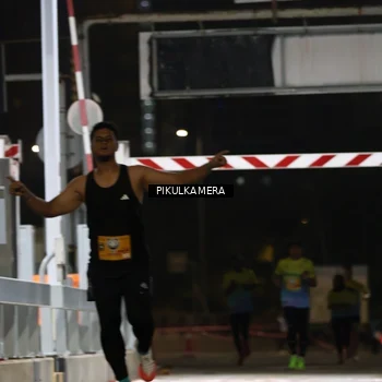 Runner Photo 7086857