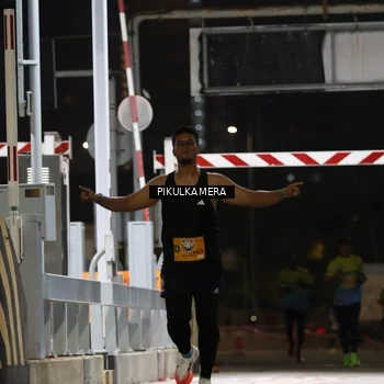 Runner Photo 7086860