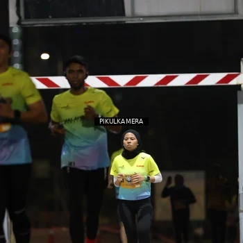 Runner Photo 7086879