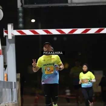 Runner Photo 7086880