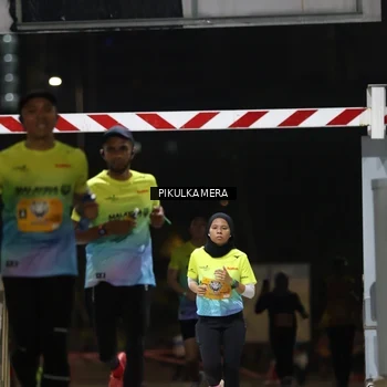 Runner Photo 7086882