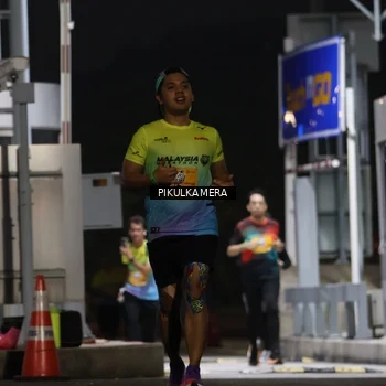 Runner Photo 7086887