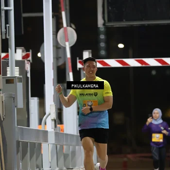 Runner Photo 7086890