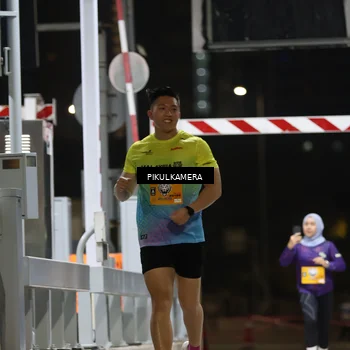 Runner Photo 7086892